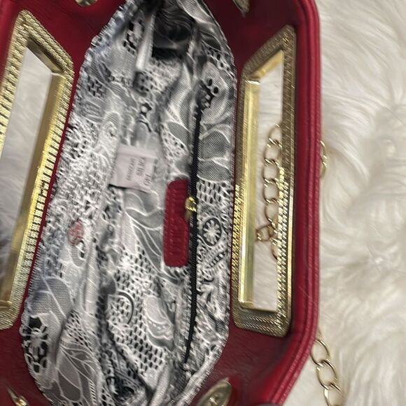 NWT Imoshion Women’s PU Leather Vegan Red Fashion Purse - Picture 9 of 11